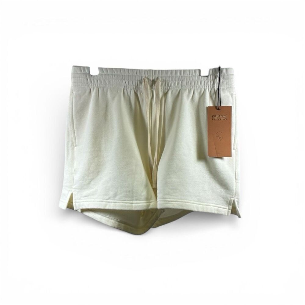 Girlfriend Collective NWT Sherpa Pull-up Shorts in Ivory Size M